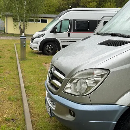 مكان تخييم Wohnmobilstellplatz Katharinensee